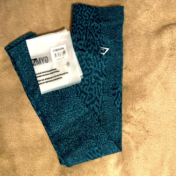 Gymshark Adapts Animal Seamless leggings - Picture 4 of 4